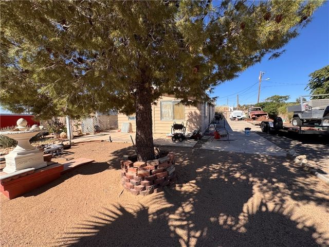 4517 N N Thurman Dr Drive, Golden Valley, AZ 86413