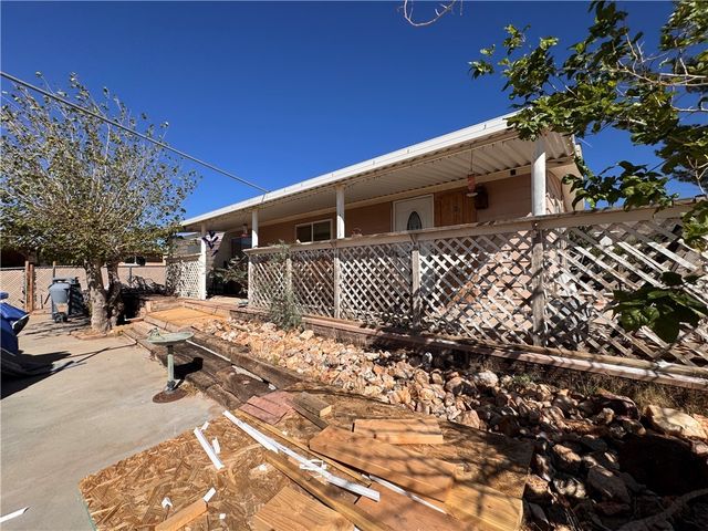 4517 N N Thurman Dr Drive, Golden Valley, AZ 86413