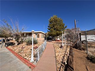 4517 N N Thurman Dr Drive, Golden Valley, AZ 86413