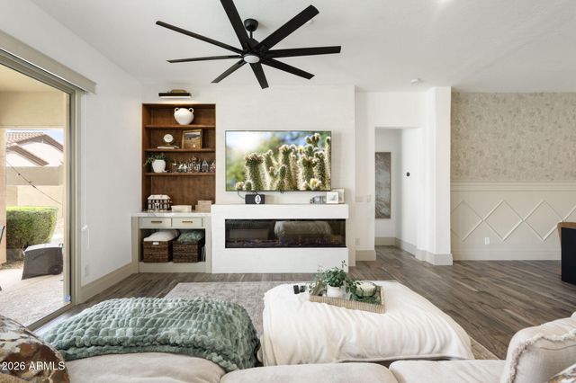 10412 E ACOMA Drive, Scottsdale, AZ 85255