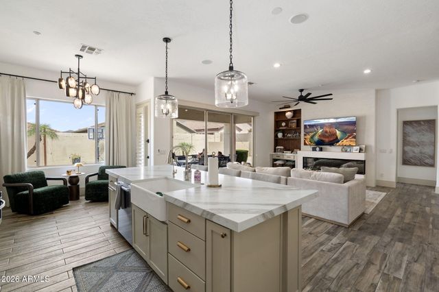 10412 E ACOMA Drive, Scottsdale, AZ 85255
