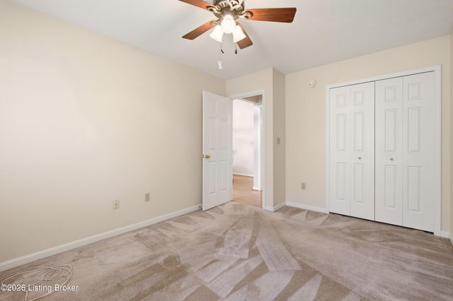4445 Southbridge Ct, Louisville, KY 40272