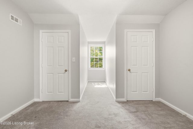 4445 Southbridge Ct, Louisville, KY 40272