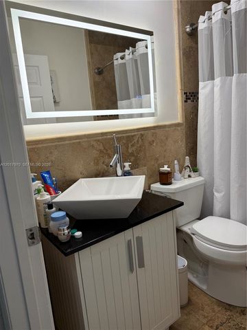 15823 SW 82nd Street, Miami, FL 33193