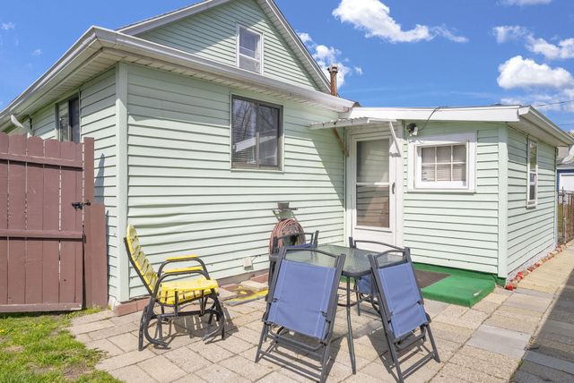 1839 Water Street, Port Huron, MI 48060