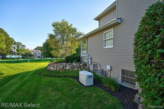 4224 W Four Lakes Avenue, Linden, MI 48451