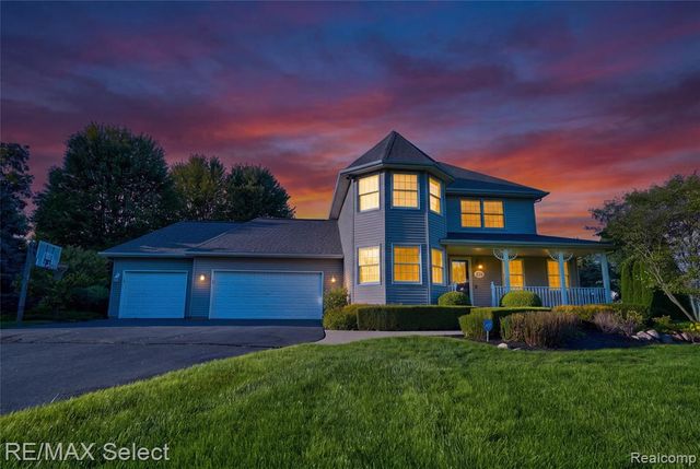 4224 W Four Lakes Avenue, Linden, MI 48451