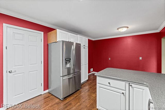 4224 W Four Lakes Avenue, Linden, MI 48451
