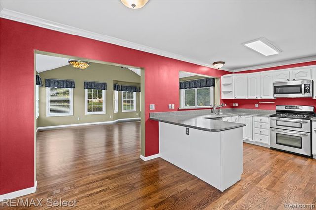 4224 W Four Lakes Avenue, Linden, MI 48451