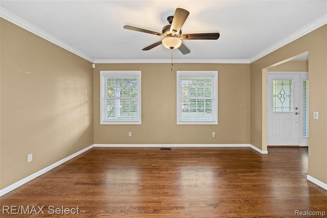 4224 W Four Lakes Avenue, Linden, MI 48451