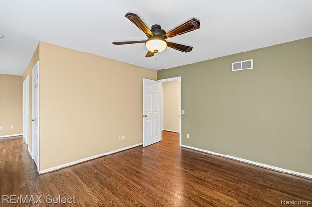 4224 W Four Lakes Avenue, Linden, MI 48451