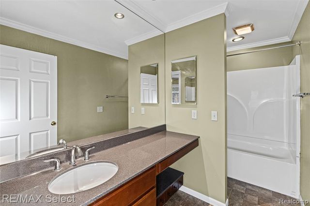 4224 W Four Lakes Avenue, Linden, MI 48451