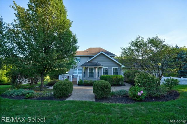 4224 W Four Lakes Avenue, Linden, MI 48451