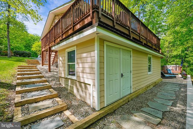 12203 WOODLARK CT, Manassas, VA 20112