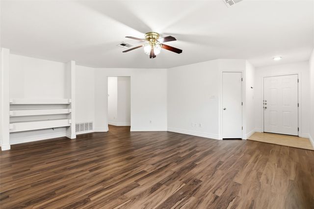 18320 Maxa DR, Manor, TX 78653