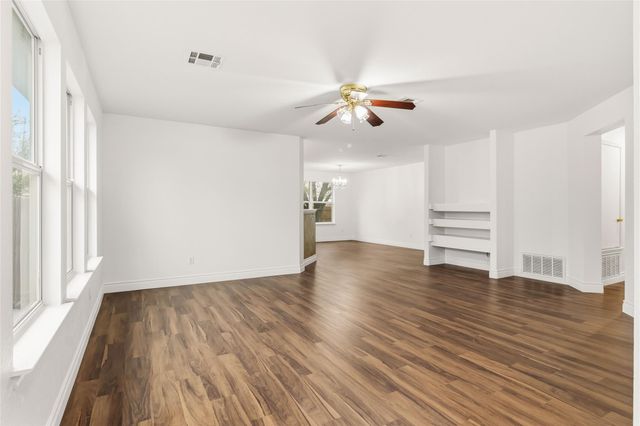 18320 Maxa DR, Manor, TX 78653