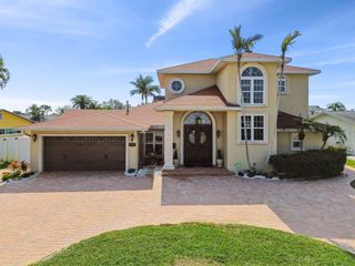 1336 51ST AVENUE NE, St Petersburg, FL 33703