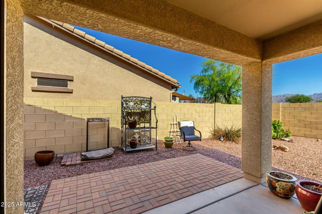 2771 S CONESTOGA Road, Apache Junction, AZ 85119