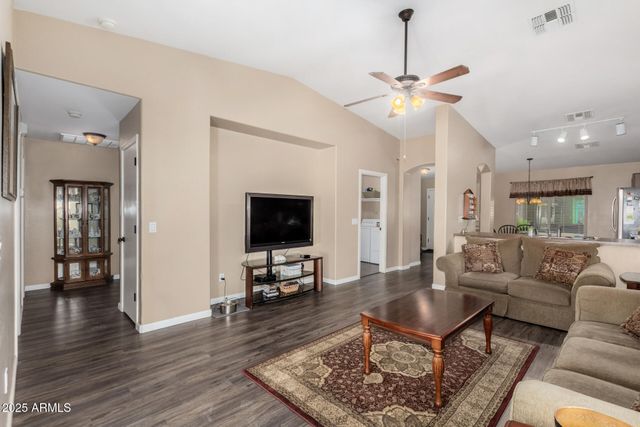 2771 S CONESTOGA Road, Apache Junction, AZ 85119