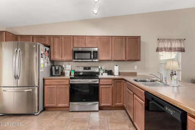 2771 S CONESTOGA Road, Apache Junction, AZ 85119