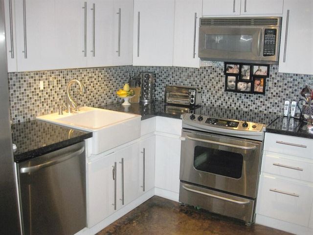 100 Bayview Drive 1825, Sunny Isles Beach, FL 33160