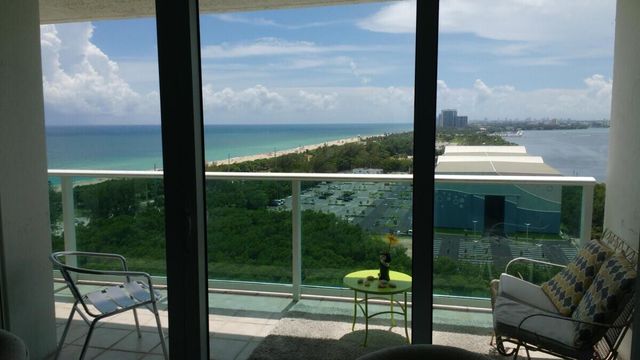 100 Bayview Drive 1825, Sunny Isles Beach, FL 33160