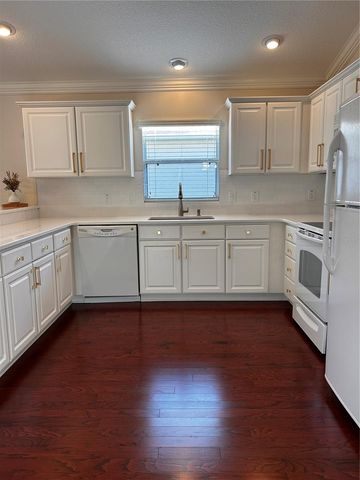 1204 FLAMINGO, The Villages, FL 32162