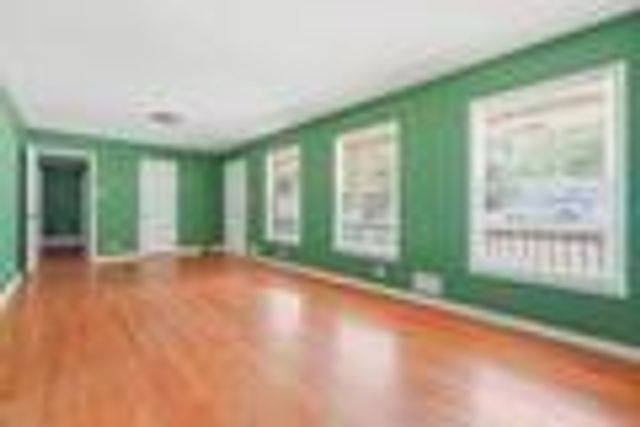 886 Oakhill Court, Stone Mountain, GA 30087