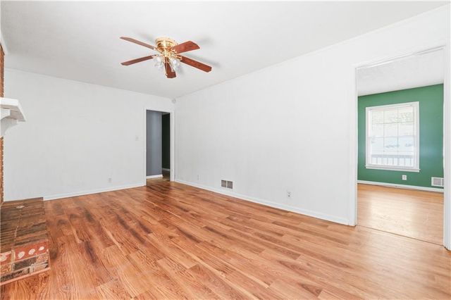 886 Oakhill Court, Stone Mountain, GA 30087