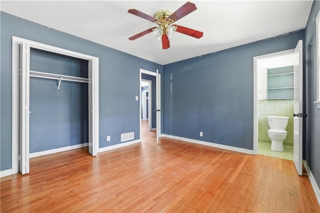 886 Oakhill Court, Stone Mountain, GA 30087