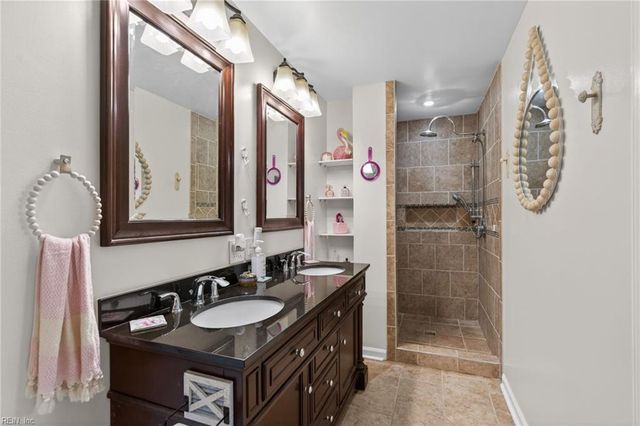 3232 White Cedar DR, Chesapeake, VA 23323