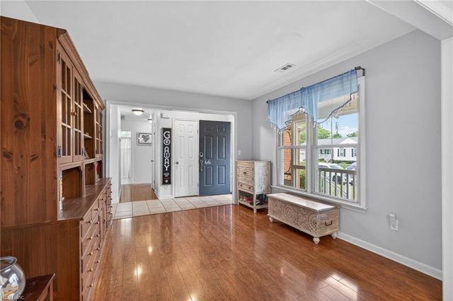 3232 White Cedar DR, Chesapeake, VA 23323