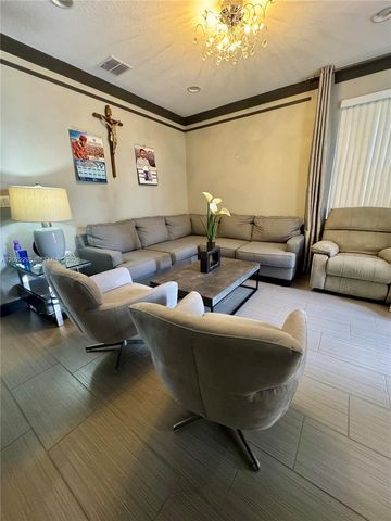 5504 NW 48th Lane, Tamarac, FL 33319