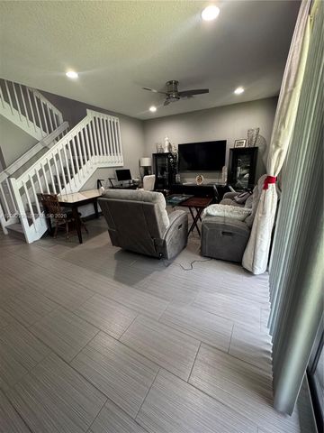 5504 NW 48th Lane, Tamarac, FL 33319