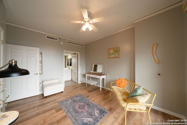 1 Towers Park Ln Apt 212, San Antonio, TX 78209