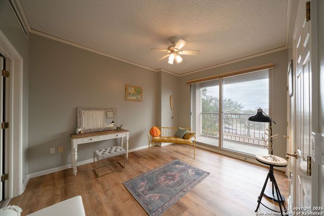 1 Towers Park Ln Apt 212, San Antonio, TX 78209