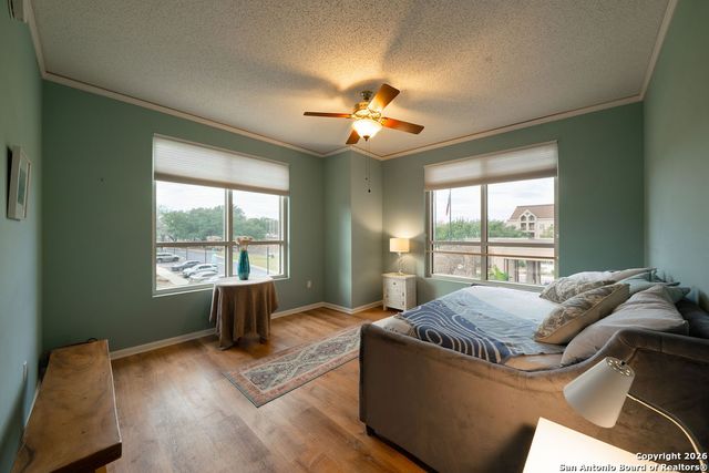 1 Towers Park Ln Apt 212, San Antonio, TX 78209