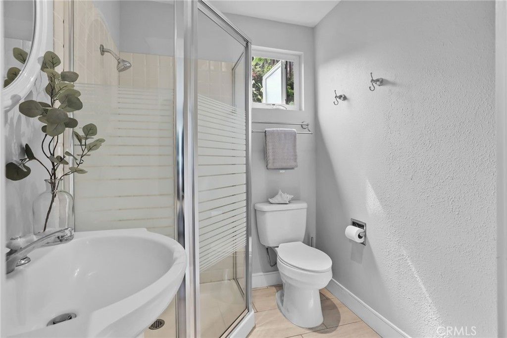 Image 23 of property listing at 1807 Valencia, Carlsbad, CA 92008