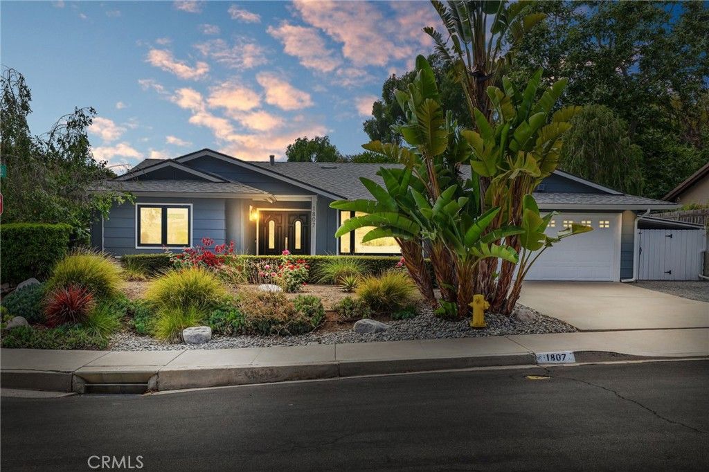 Image 35 of property listing at 1807 Valencia, Carlsbad, CA 92008