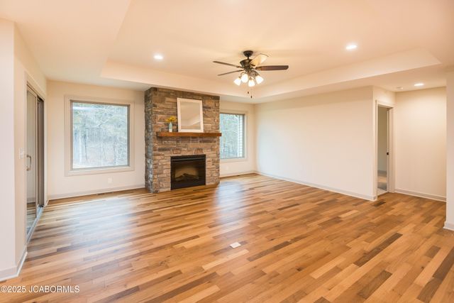 4026 TERRA BELLA DRIVE, Jefferson City, MO 65109