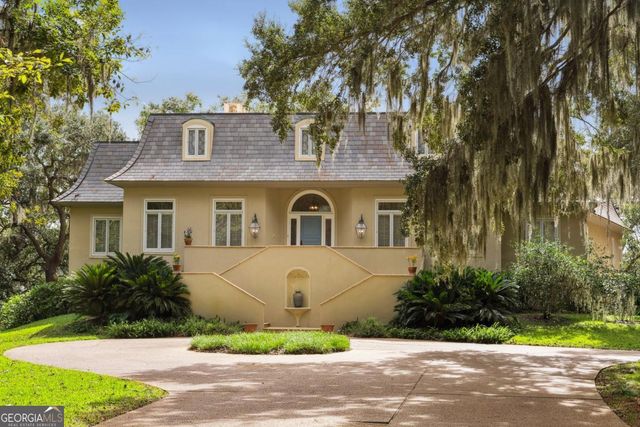 160 Hampton Point Drive, St. Simons, GA 31522