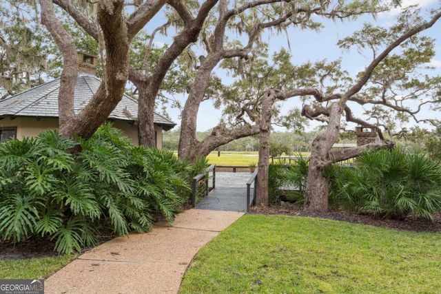 160 Hampton Point Drive, St. Simons, GA 31522