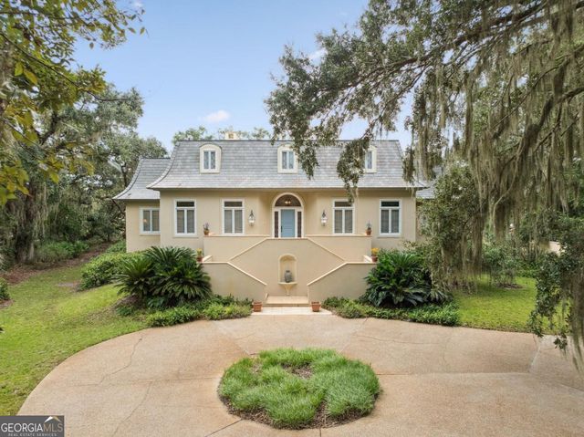 160 Hampton Point Drive, St. Simons, GA 31522