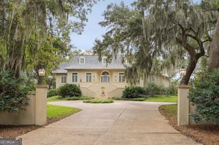 160 Hampton Point Drive, St. Simons, GA 31522