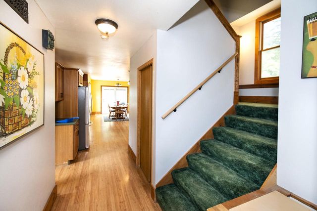 226 W Capitol DRIVE, Hartland, WI 53029