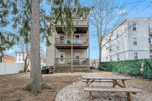 6 Pinedale Rd 1, Boston, MA 02131