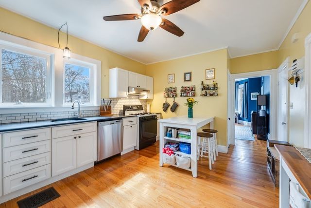 6 Pinedale Rd 1, Boston, MA 02131