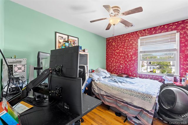 372 Madison Street, Franklin Square, NY 11010
