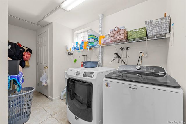 372 Madison Street, Franklin Square, NY 11010