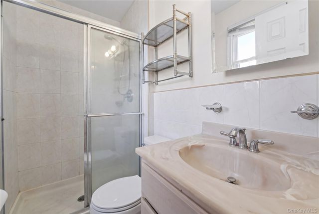 372 Madison Street, Franklin Square, NY 11010